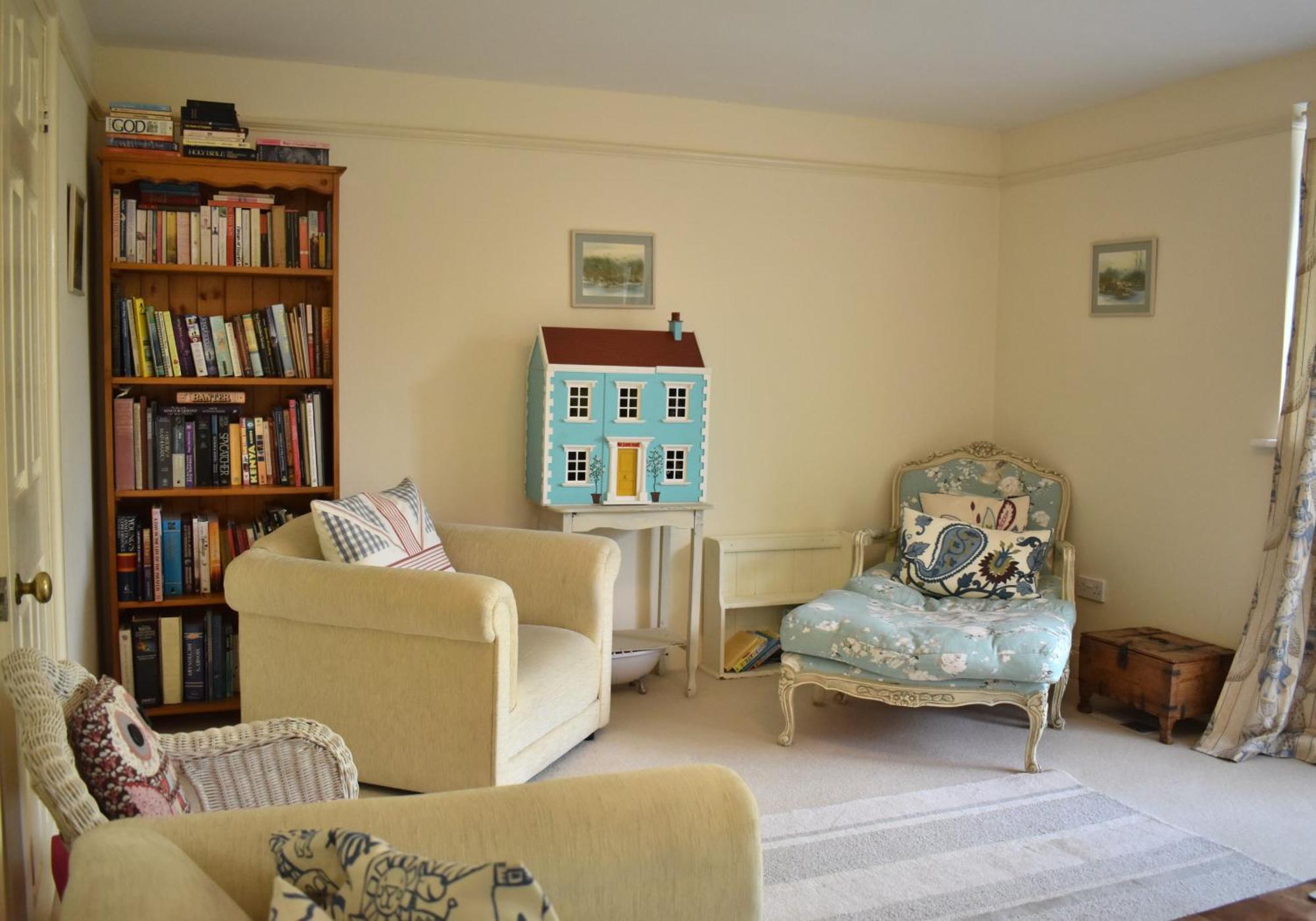 Georgian 2 Bedroom Apartment In Chichester With Free Parking - Chichester Holiday Properties Экстерьер фото