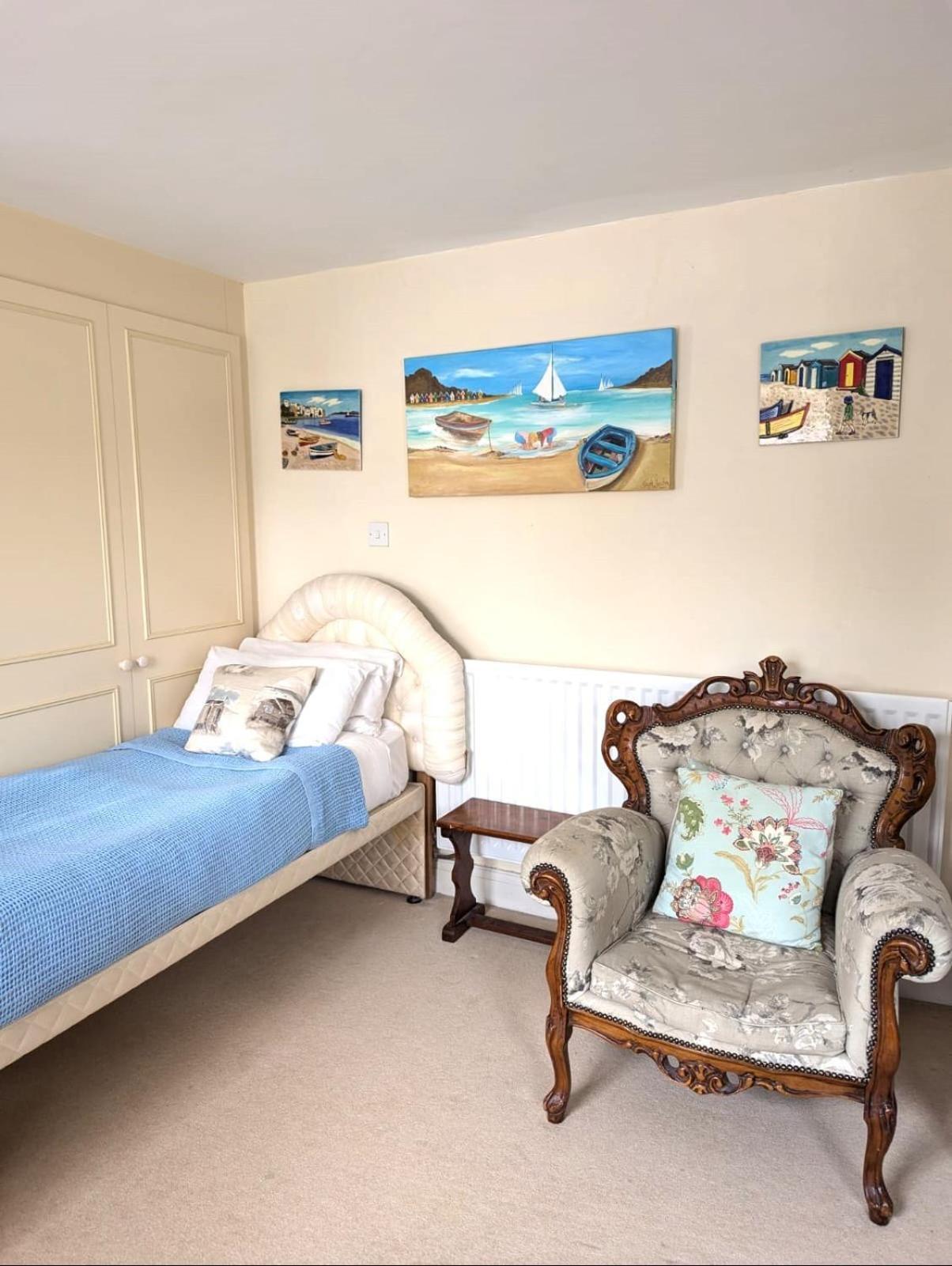 Georgian 2 Bedroom Apartment In Chichester With Free Parking - Chichester Holiday Properties Экстерьер фото
